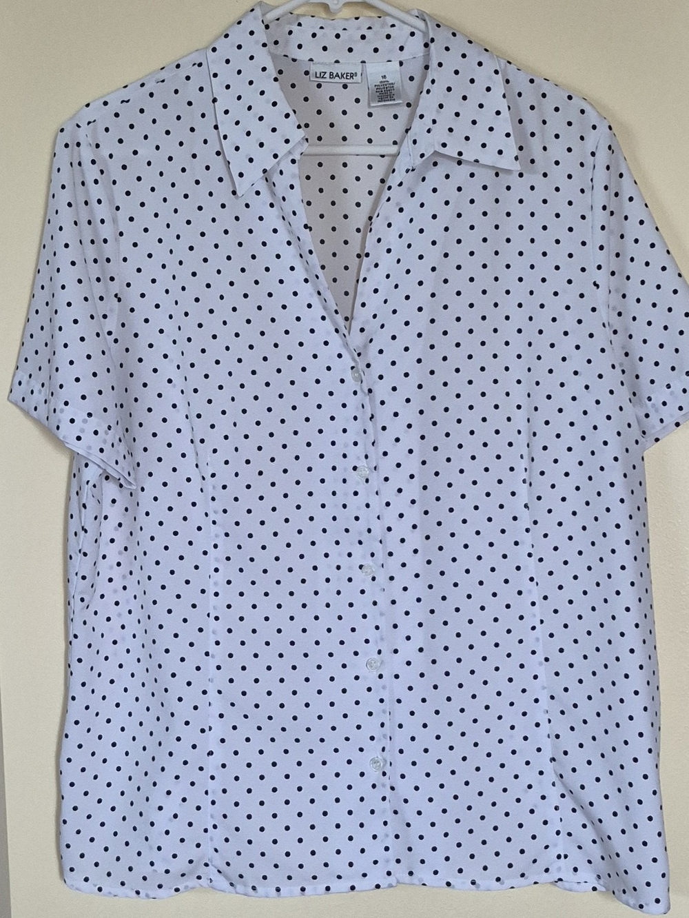 Liz Baker White and Black Polka Dot Short Sleeve Blouse